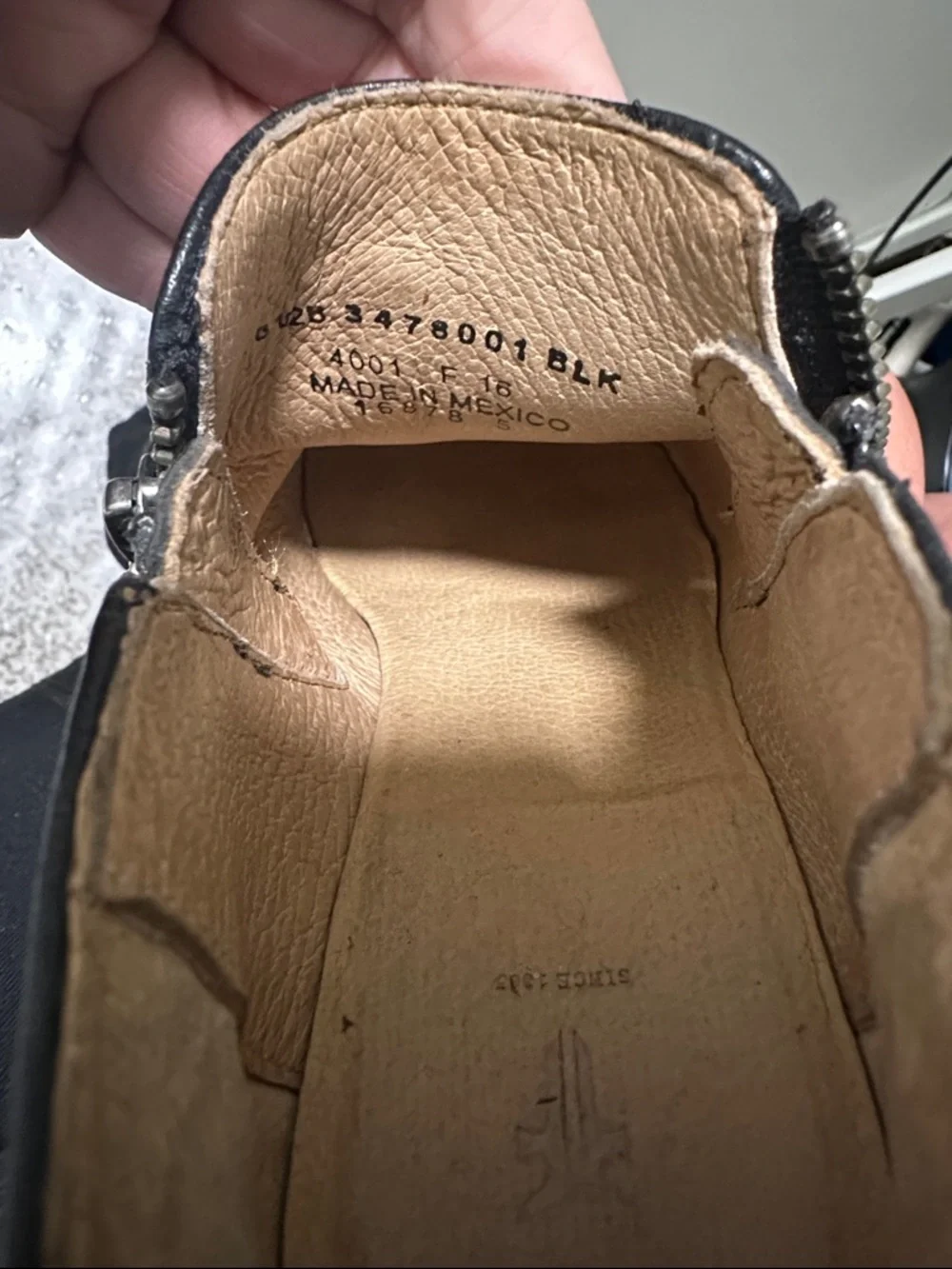 🐬 Frye Genuine Leather Bootie - Picture 7 of 7